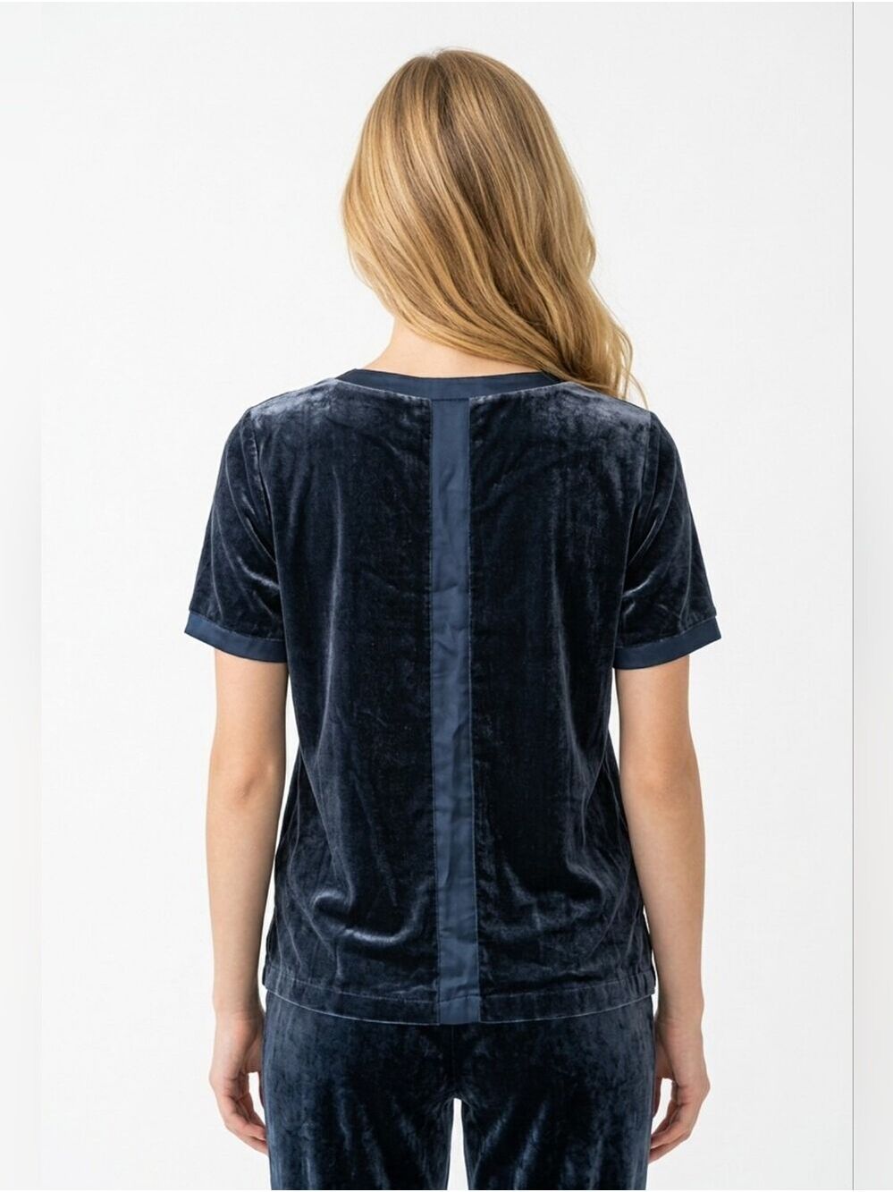 YAYA WOMEN Velvet Short-Sleeve Top in Gray 🩶
